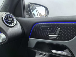 Voiture d'occasion certifiée <span class=keywords><strong>Mercedes</strong></span>-<span class=keywords><strong>Benz</strong></span> EQB 260, modèle d'exposition, remise à neuf, excellent état, faible kilométrage, 0 accident - Product Image 6