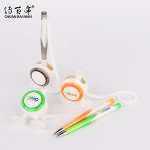 Penna Promozionale con Supporto per Banner Personalizzabile, Catena e Punta da 0,7mm con Inchiostro Nero/Blu - Product Image 4