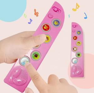 <span class=keywords><strong>Libro</strong></span> <span class=keywords><strong>de</strong></span> <span class=keywords><strong>Cuentos</strong></span> Interactivo con Sonidos y Audio <span class=keywords><strong>para</strong></span> Bebés, con 6 Botones y Módulo <span class=keywords><strong>de</strong></span> Voz Educativo <span class=keywords><strong>para</strong></span> el Aprendizaje Temprano <span class=keywords><strong>de</strong></span> Niños Pequeños - Product Image 4