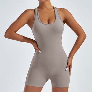 Combinaison de danse, de sport et de yoga ; Tenue de fitness une pièce dos nu et rehausseur de hanches ; Séchage rapide, tenue sexy à dos ouvert. - Product Image 6