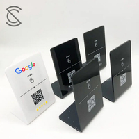 Bedruckter Acryl-Hochfrequenz-NFC-Lese-/Schreib-Displayständer für Restaurants mit Google-Bewertungen und QR-Code