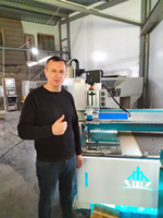 Machine de marquage laser à fibre de bureau 1325, machine de marquage laser à fibre pour verre CNC