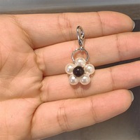 Charmes décoratifs pour chaussures de luxe personnalisées, perles, dentelle, bouquet de fleurs, pompon, pendentif, décoration de chaussures en plastique