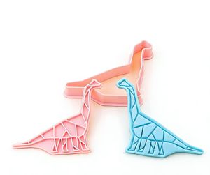 Emporte-pièces 3D en forme de Tyrannosaurus <span class=keywords><strong>Rex</strong></span> et Triceratops, moules à pâte à modeler DIY - Product Image 5