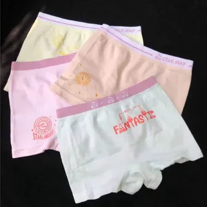 Venta al por mayor de moda sin costuras Junior Girls Trunks Preteen Bragas Patrón surtido 4 Pack Ropa interior infantil para niñas 4-16 años