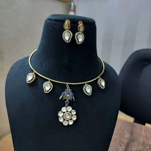 ชุดจี้ใหม่ป้องกันการเสื่อมเสียของชุดสร้อยคอหินธรรมชาติชุดปาร์ตี้ออกแบบพรีเมี่ยมเครื่องประดับผู้หญิงอินเดียทำด้วยมือสินค้าจำนวนมาก - Product Image 1