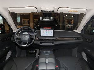 <span class=keywords><strong>E</strong></span>-QM5 Hongqi 2025: Véhicule électrique de taille moyenne bon marché avec 4 portes 5 places et autonomie électrique pure CLTC jusqu'à 610 km - Product Image 4