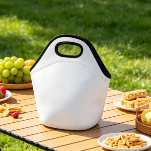 Sacs de pique-nique vierges pour sublimation, sacs fourre-tout en néoprène pour fruits, impression par transfert thermique simple ou double face, sacs de transport personnalisés à poignée. - Product Image 1