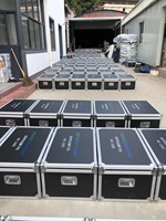 Valise de transport en aluminium sur mesure pour équipement, avec roulettes