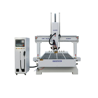 Routeur CNC ATC 4 axes avec broche rotative à 180 degrés pour fraisage latéral, perçage, découpe et gravure pour la fabrication de meubles