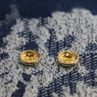 Boutons de couture de luxe personnalisables en alliage cuivre-zinc écologique à 1 trou, accessoires vestimentaires carrés plaqués de haute qualité