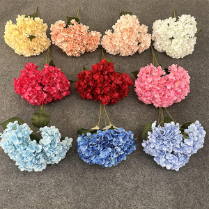 Bouquet d'hortensias artificiels à 5 têtes, fleurs en soie pour décoration de mariage et arrangement de salon - Product Image 1
