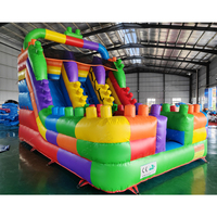 Structure gonflable à thème blocs de construction pour location événementielle, château gonflable commercial en PVC, combo gonflable sec pour enfants