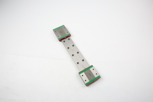 سكة توجيه خطية فولاذية أصلية من سلسلة <span class=keywords><strong>HIWIN</strong></span> MGW مع طاولة انزلاق صغيرة واسعة بوزن 0.5 كجم وضمان لمدة 3 أشهر - Product Image 2