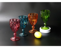 Vente en gros usine – Gobelets à pied en plastique PET coloré de 330 ml, design diamant vintage de luxe léger, article très prisé pour bars et KTV
