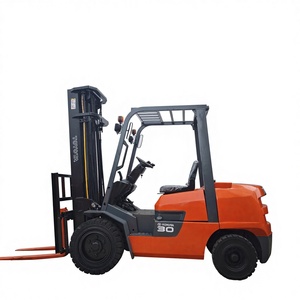 Chariot élévateur Toyota 30 d'occasion, mini, bon état, chariot élévateur Toyota 3 tonnes avec mât à 3 sections - Product Image 1