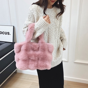 Nuova Borsa a Mano da Donna, Moda Invernale, Tinta Unita, Grande Capacità, Borsa a Tracolla in Peluche per il Pendolarismo - Product Image 4