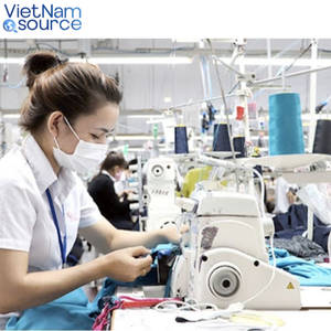 Uniformes Médicos Personalizados de Calidad Hechos en Vietnam - Diseñados para Médicos, Enfermeras y Personal Médico - Product Image 6