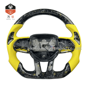 Cuero Perforado Más Popular para Volante de Fibra de Carbono Forjado con Pantalla LED para Dodge Challenger <span class=keywords><strong>SRT</strong></span> (Agarre de 30MM) - Product Image 2