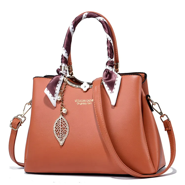 Merknaam Groothandelaren Top Kwaliteit Lock High Fashion Lederen Gewatteerde Luxe Handtas Tote Designer