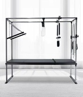 Table de Pilates Cadillac en métal SVD-C07 Studio Black, durable, pour l'entraînement et les exercices.