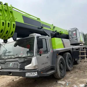 Like-new Condition Used Truck Crane ZOOMLION 220 ton Used Crane for Global Construction Ventures