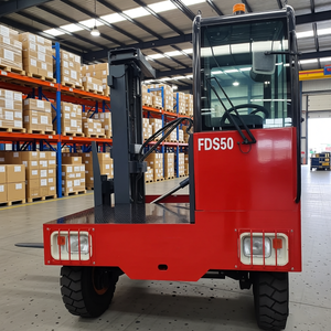 WEIRS מוכרת ישירות ציוד הרמה. מלגזות חשמליות להעמסה צידית במשקל 3 עד 10 טון זמינות, מלגזה חשמלית 3 טון - Product Image 5