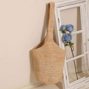 Natural Raffia <b>Large</b> Size Shoulder <b>Bag</b> Hand Made Fashion Trendy Women <b>Beach</b> Tote <b>Bag</b> - Product Image 1