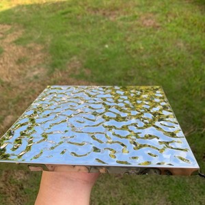 Panel de Acero Inoxidable Xinjinghang con Textura de Panal de Abeja 0.5*1219*C, Diseño de Ondas de Agua para Decoración de Techos y Paredes - Product Image 1