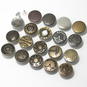 Özel logo bez giyim 20mm kabartmalı Vintage pirinç gümüş Denim kot düğmeleri ve giysi için perçinler - Product Image 5