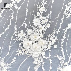 Tessuto di pizzo europeo di fascia alta 3D <span class=keywords><strong>fiori</strong></span> <span class=keywords><strong>Chiffon</strong></span> perline <span class=keywords><strong>per</strong></span> unghie tessuto di pizzo <span class=keywords><strong>per</strong></span> abito da sposa - Product Image 3