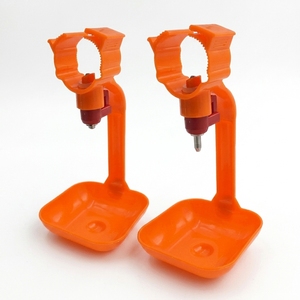 Sistema Automatico di Abbeveraggio a Goccia per Polli da Carne con Tazza per Gabbie, in Plastica a Strati - Product Image 5