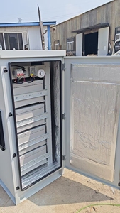 Système solaire tout-en-un 20 kW 64 kWh avec batterie intégrée hybride, garantie 10 ans, système de stockage d'énergie pour la maison - Product Image 5