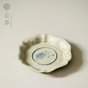 Soporte para tetera de cerámica, forma irregular, diseño de peonía azul y blanca, cerámica gruesa, bandeja para ceremonia del té de estilo tradicional - Product Image 4