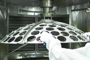 Lentes Ópticas de Plástico 1.67 MR-7 con Bloqueo de Luz Azul UV420 HMC de Alta Cilindrada - Product Image 6