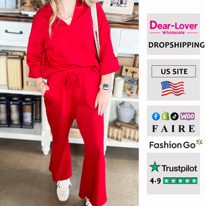 Bộ đồ nữ 2 mảnh gồm áo len cổ polo tay ba phần và quần ống chuông có dây rút, thương hiệu Dear-Lover Wholesale - Product Image 1