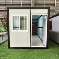 Maison préfabriquée pliable portable approuvée ISO, cabine mobile modulaire pour salle de maquillage temporaire, idéale pour base de tournage extérieure de tournages de films.