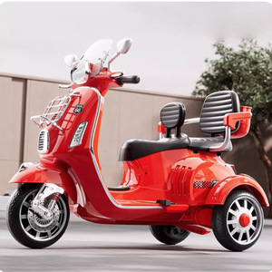 มอเตอร์ไซค์ไฟฟ้าสำหรับเด็กแบบสามล้อ ชาร์จไฟได้ มีที่นั่งคู่ พร้อมไฟและเสียงเพลง สำหรับเด็กเล่นกลางแจ้ง - Product Image 2