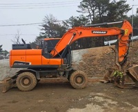 Excavatrice sur chenilles d'occasion Doosan DX140 d'origine coréenne, modèle moyen, hydraulique, à faible consommation de carburant, 140 CV