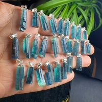 Pendentif en cristal de tourmaline bleue polie avec boucle en argent S925, tendance mode pour la guérison et le bien-être, collection Saint-Valentin