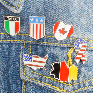 Pin de Metal Esmaltado de Diseño Personalizado con Impresión UV, Pin Coleccionable con Forma Humana y Bandera - Product Image 1
