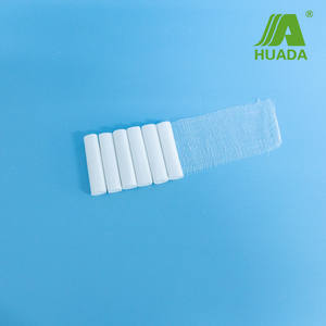 ผ้าพันแผลก๊อซแบบม้วนพร้อมเทป - ขนาด 4 นิ้ว x 4 หลา ผ้าพันแผลก๊อซแบบม้วน ระบายอากาศได้ ผ้าพันแผลยืดหยุ่นทางการแพทย์ - Product Image 3