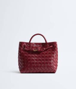 Bolso de mano Bottega BV en piel Intrecciato flexible con detalle de nudo distintivo y correa cruzada deslizante Veneta - Product Image 2