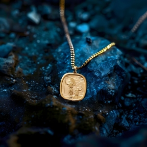 สร้อยคอจี้เดวิดและโกลิอัทสำหรับผู้ชายชุบทอง18K สำหรับวันครบรอบ - Product Image 3