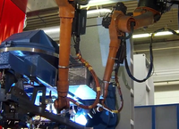 Robot industriel KUKA KR35 R1840-3HW à poignet creux, charge utile de 35 kg, bras robotique à 6 axes, soudage en arc continu, moteur de boîte de vitesses