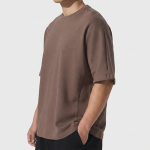 เสื้อยืดโอเวอร์ไซส์ผู้ชาย พรีเมียม ผ้าคอตตอนหนานุ่ม ทรงหลวม คอกลม แขนสั้น สไตล์ลำลอง สตรีทแวร์ แฟชั่น นุ่มสบาย ระบายอากาศได้ดี - Product Image 3
