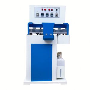 Machine de soufflage à haute pression rapide pour le dessus des chaussures avec vapeur, pour fabricants de chaussures de sécurité - Product Image 2