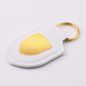LLavero de cuero genuino hecho a mano <span class=keywords><strong>Crazy</strong></span> Horse para el hogar, llavero para el coche, soporte para logotipo personalizado - Product Image 3