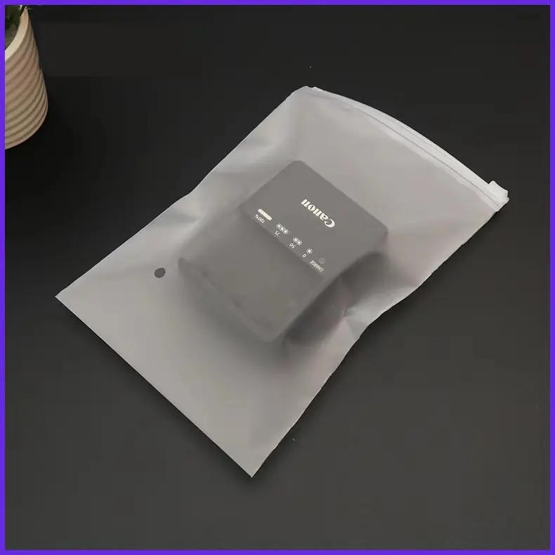 Polythene Custom Print Ldpe Emballages Plastique Clear Resealable Pe Grip Seal Plastic Zip Lock Poly Zipper Packaging bags