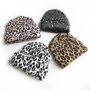 Nuova tendenza classica qualità lavorata a maglia stampa leopardata produttore berretti cappelli berretti Logo personalizzato sfuso